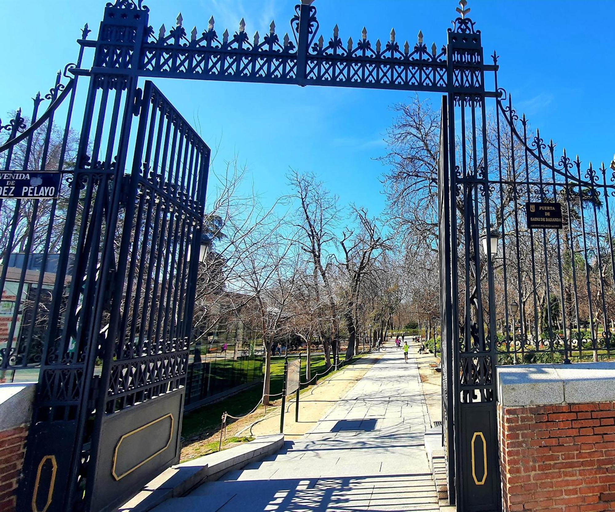 Retiro Park Apartment Madrid Bagian luar foto